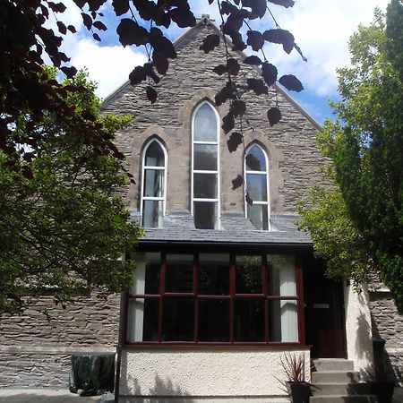 Holy Waters Villa Staveley  Exterior photo